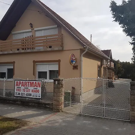 Tom Apartmans